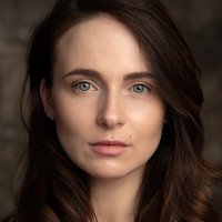Анна Снаткина